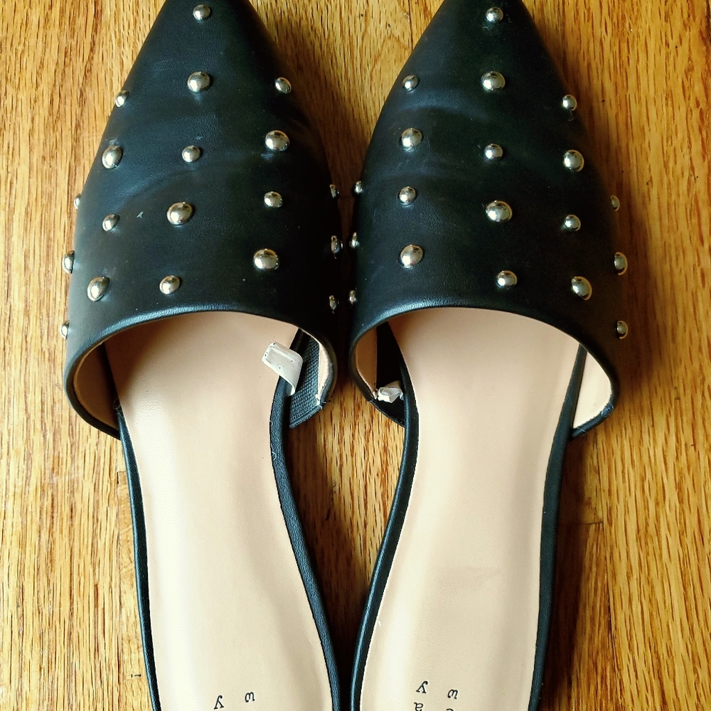❌SOLD❌ A NEW DAY Black Studded Mule Slides - Picture 4 of 7